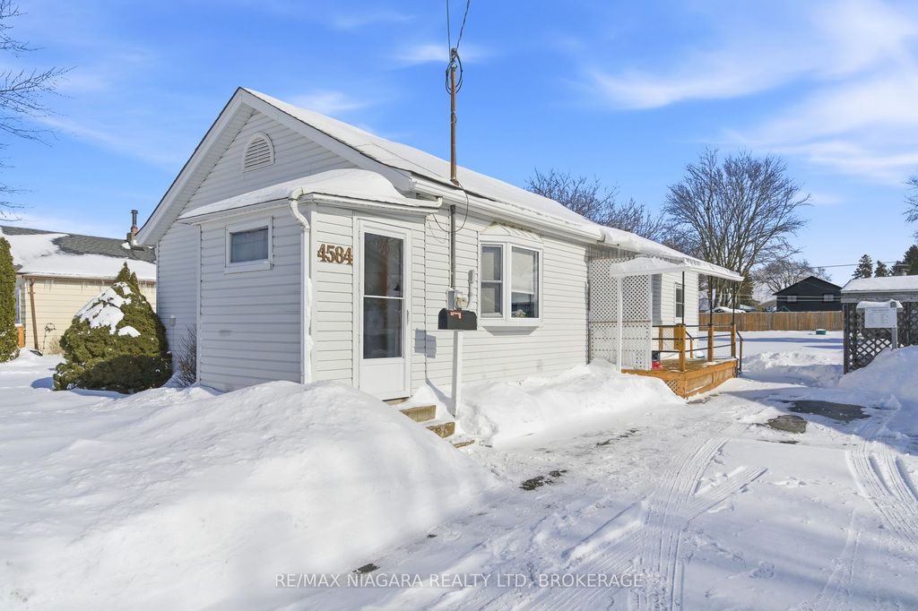 Photo of 4584 Baldwin Avenue, Niagara Falls, ON L2H 1N8 (MLS # X12746194)