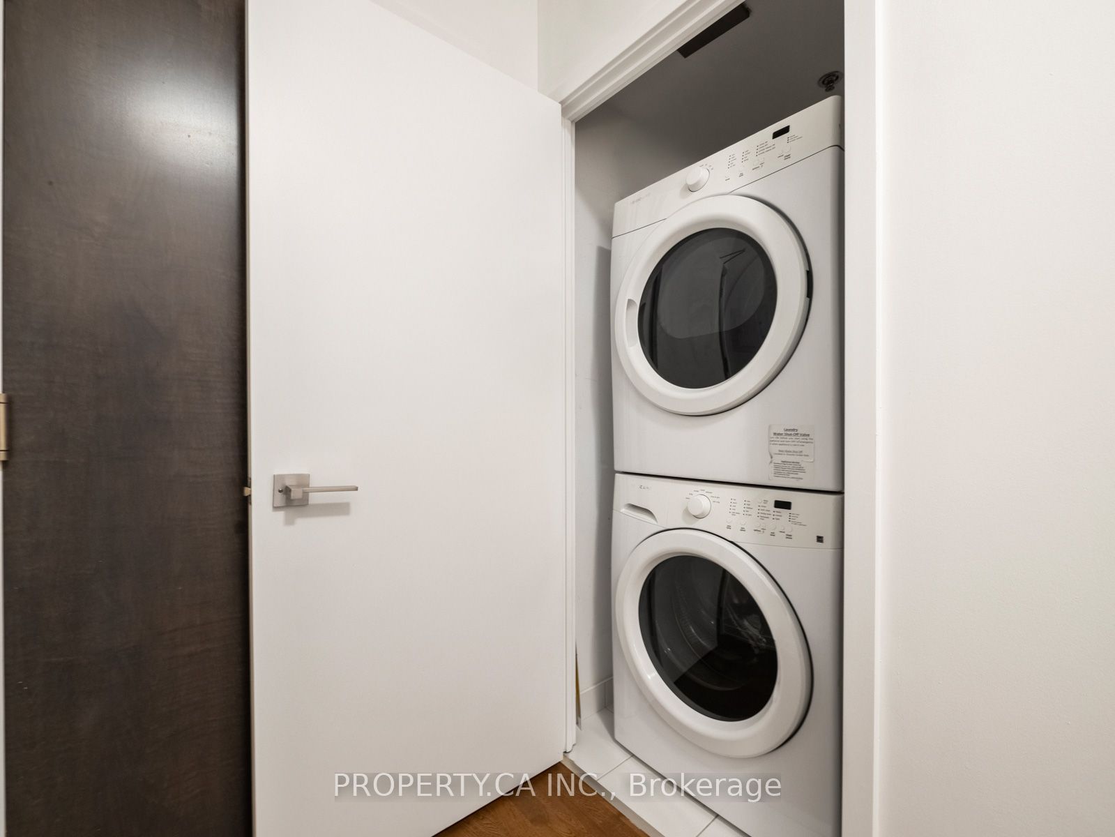 20 Minowan Miikan Lane 729