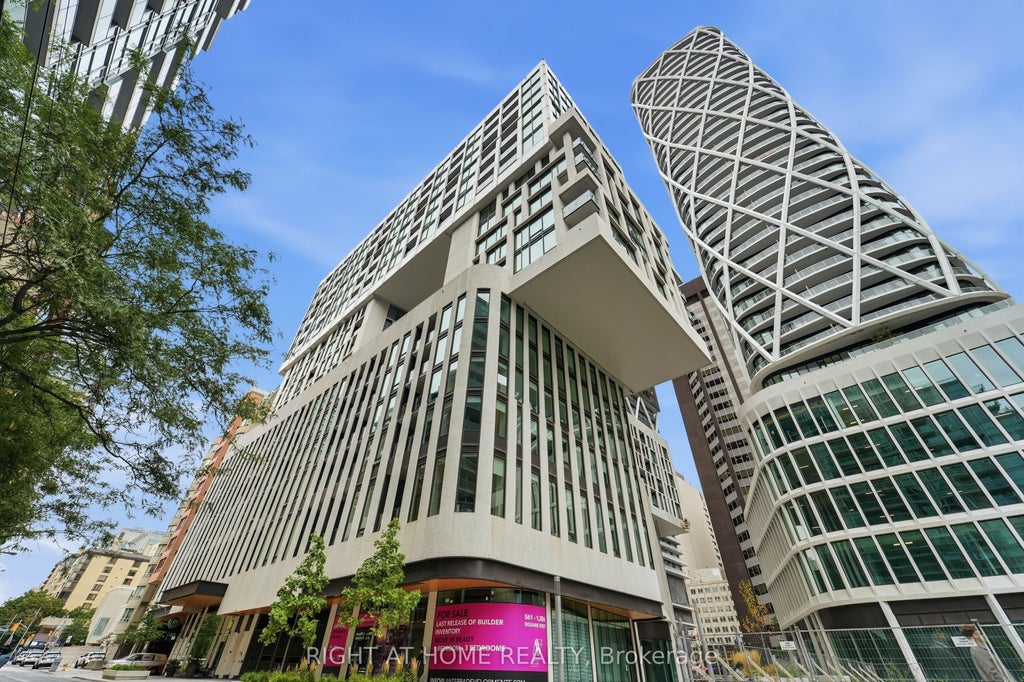 Photo of 121 St Patrick Street #416, Toronto, ON M5T 3C1 (MLS # C13844760)