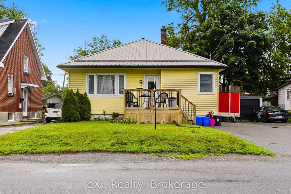 Photo of 17 Burton Street, Belleville, ON K8P 1E5 (MLS # X13529872)
