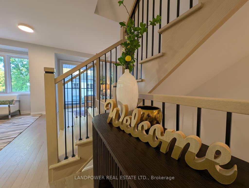 Photo of 101 Anna Russell Way, Markham, ON L3R 3X3 (MLS # N13678958)
