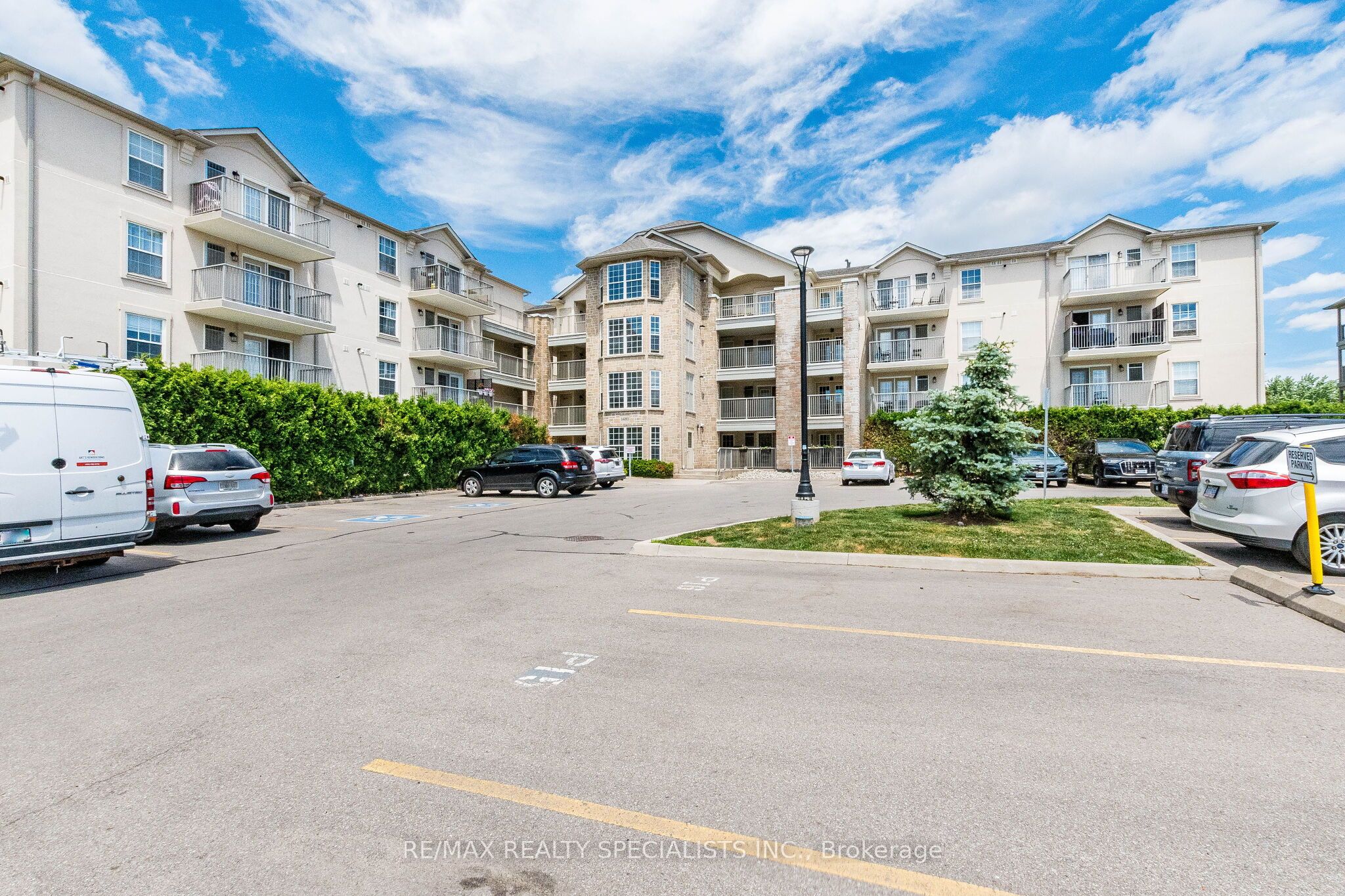 1480 Bishops Gate 406