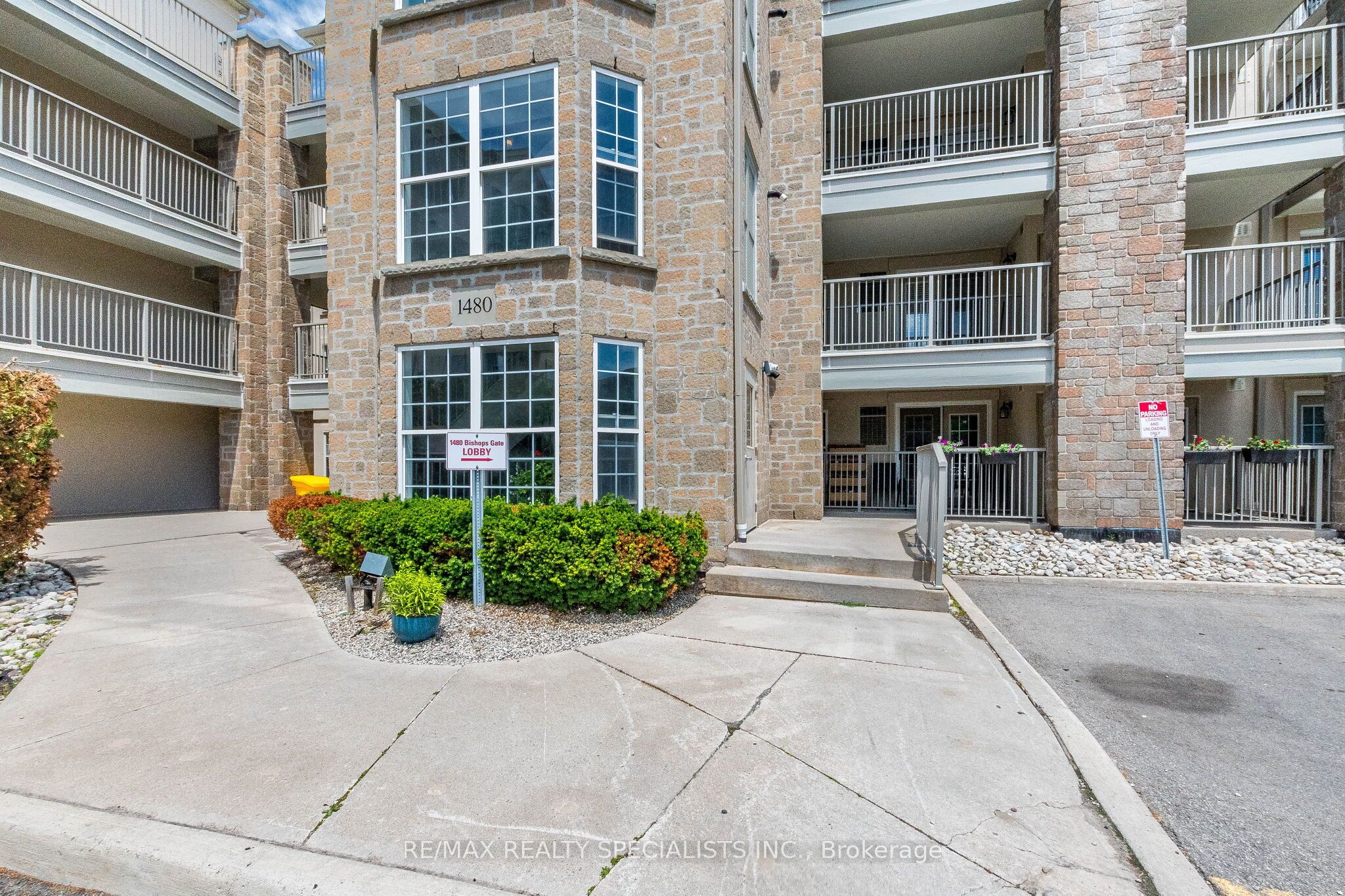 1480 Bishops Gate 406