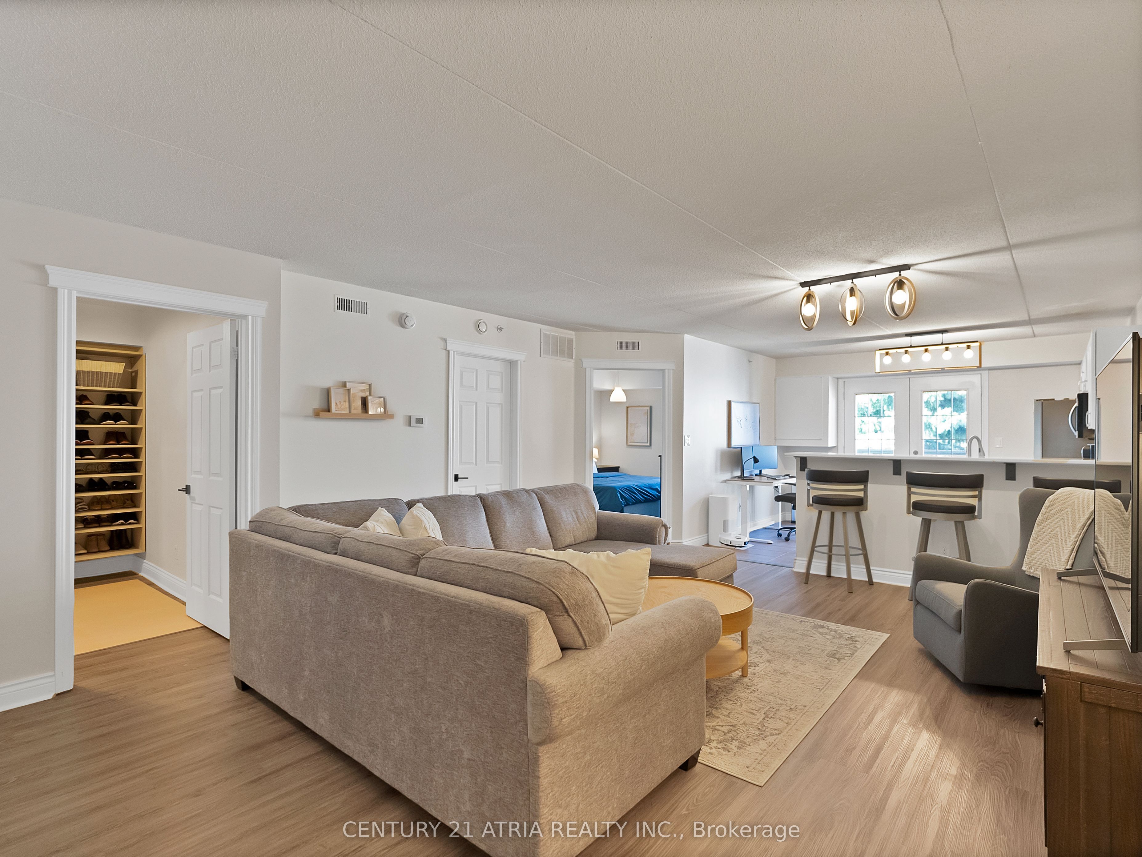 4015 Kilmer Drive 305