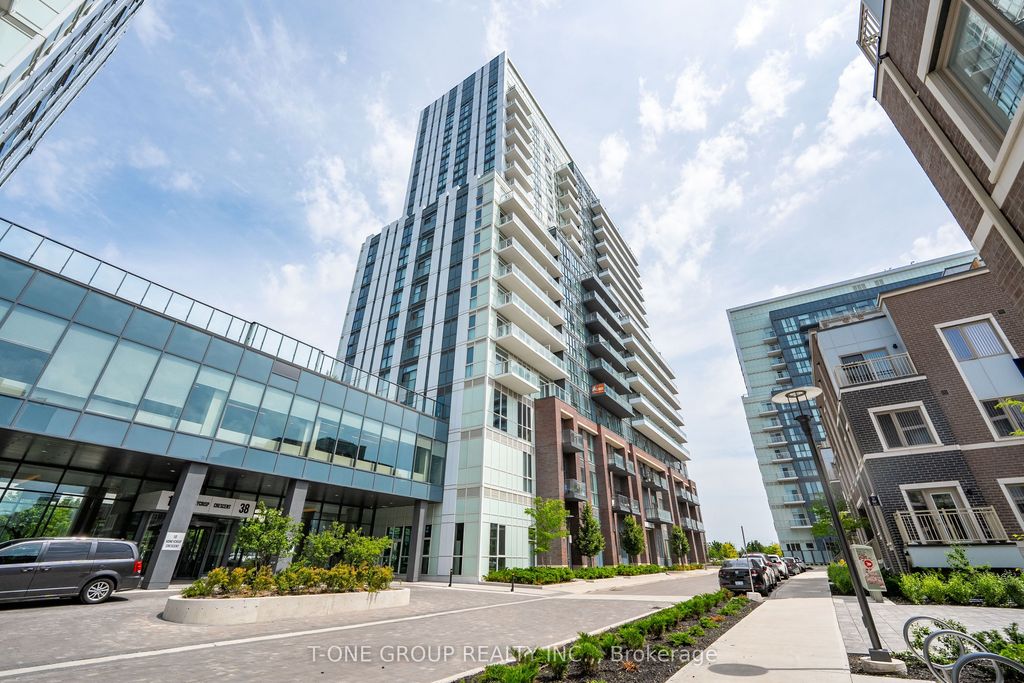 Photo of 38 Honeycrisp Crescent #921, Vaughan, ON L4K 0M8 (MLS # N12456930)