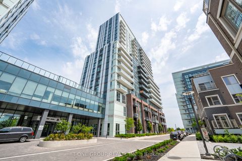 Photo of 38 Honeycrisp Crescent #921, Vaughan, ON L4K 0M8 (MLS # N12456930)