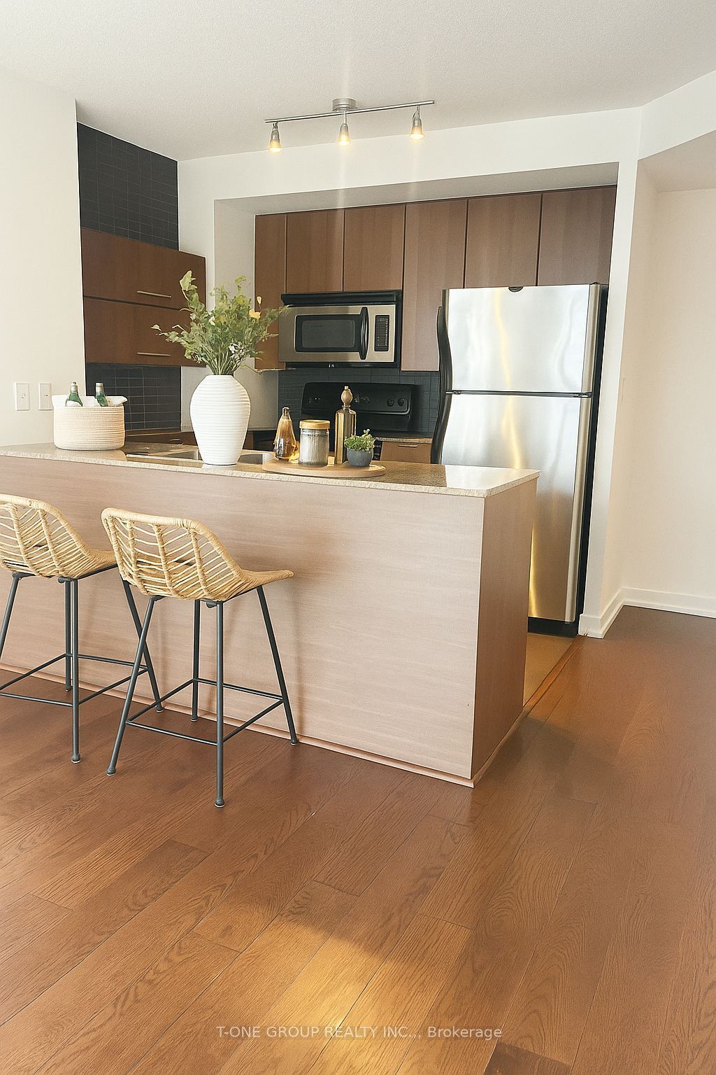 Photo of 11 Brunel Court #510, Toronto, ON M5V 3Y3 (MLS # C12457507)