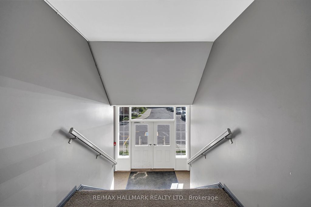 Photo of 106 Petra Way #3, Whitby, ON L1R 0A2 (MLS # E13459252)