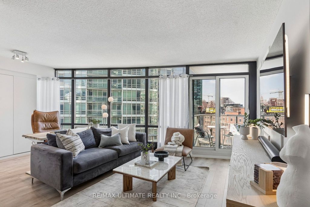 Photo of 373 Front Street W #1102, Toronto, ON M5V 3R7 (MLS # C12971692)