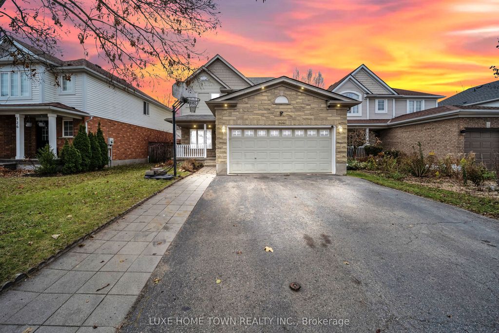 Photo of 130 Adler Drive, Cambridge, ON L9T 3W5 (MLS # X12578286)