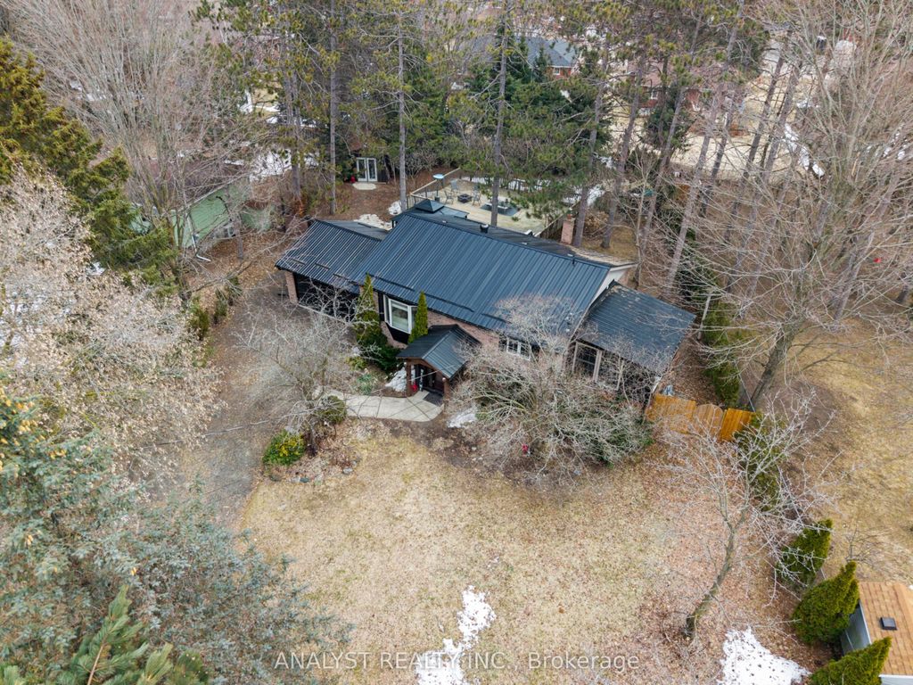 Photo of 19 Pine Park Boulevard, Adjala-Tosorontio, ON L0M 1J0 (MLS # N12933238)