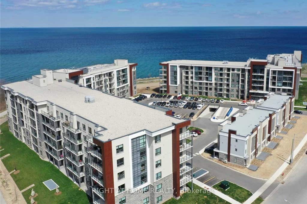 Photo of 125 Shoreview Place #519, Hamilton, ON L8K 0K3 (MLS # X13452554)