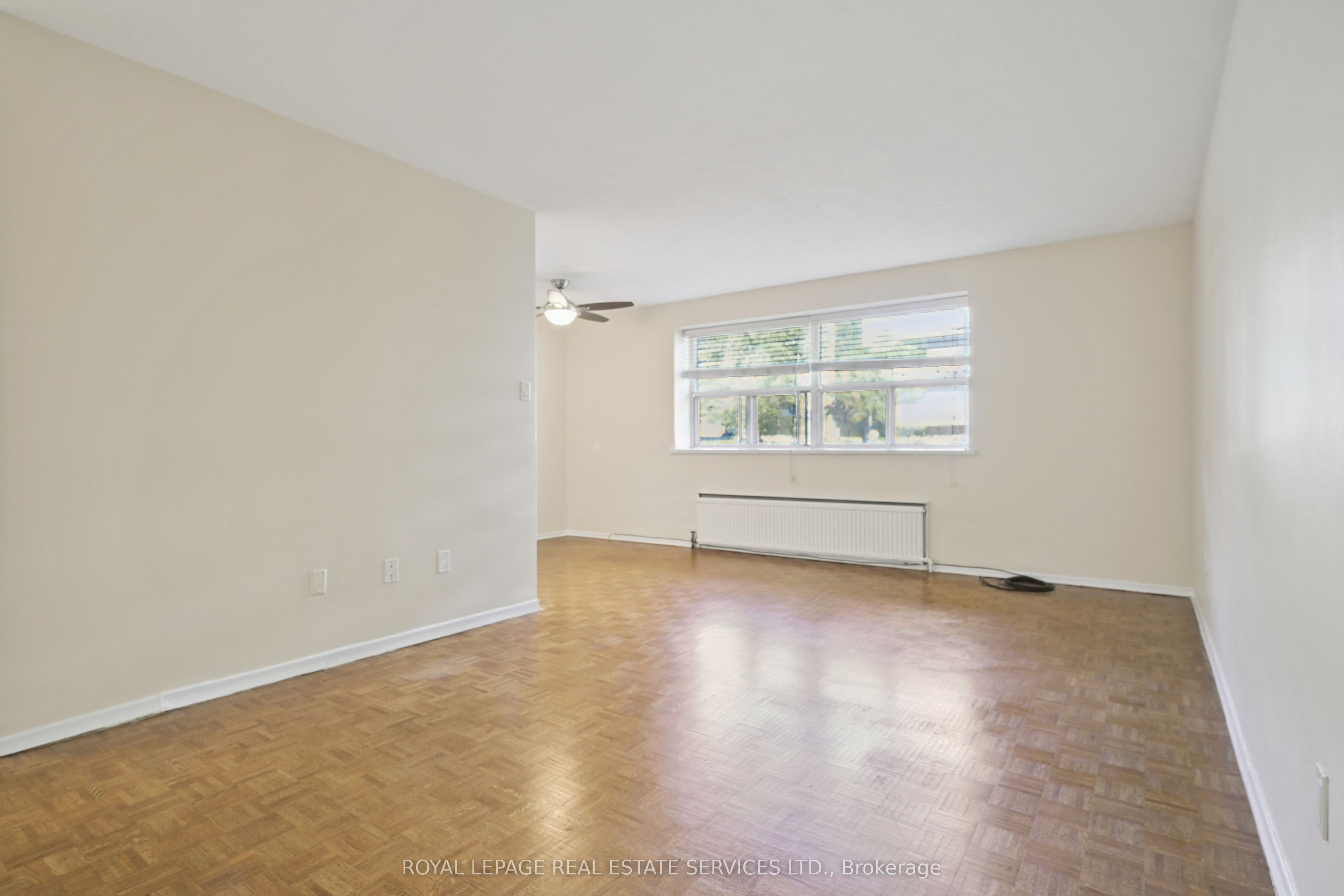 7 Helene Street N 107