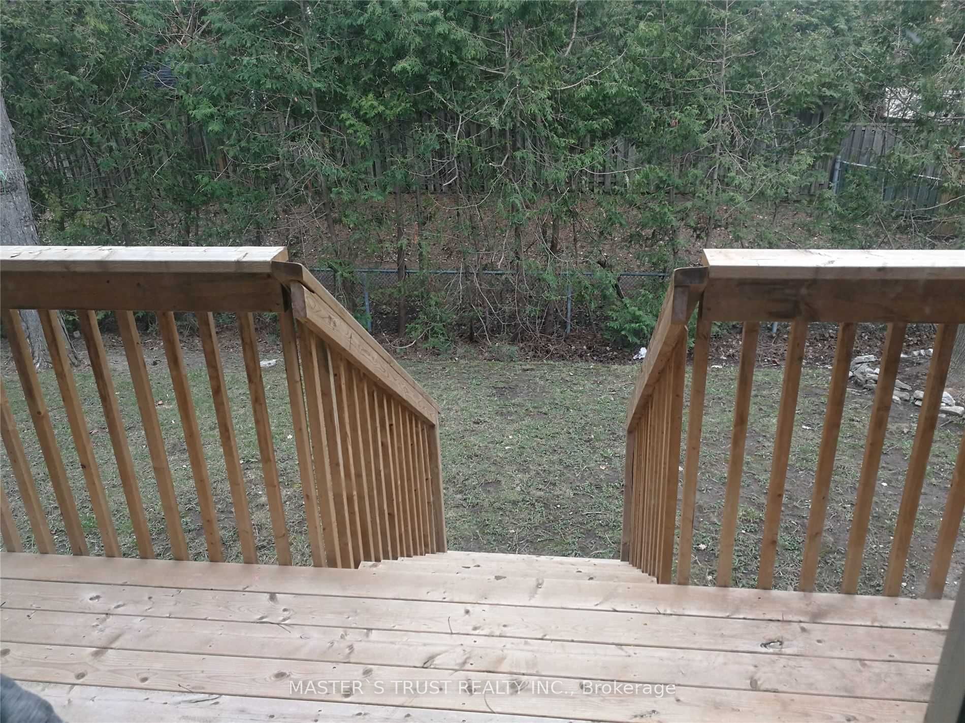 653 Village Parkway 15