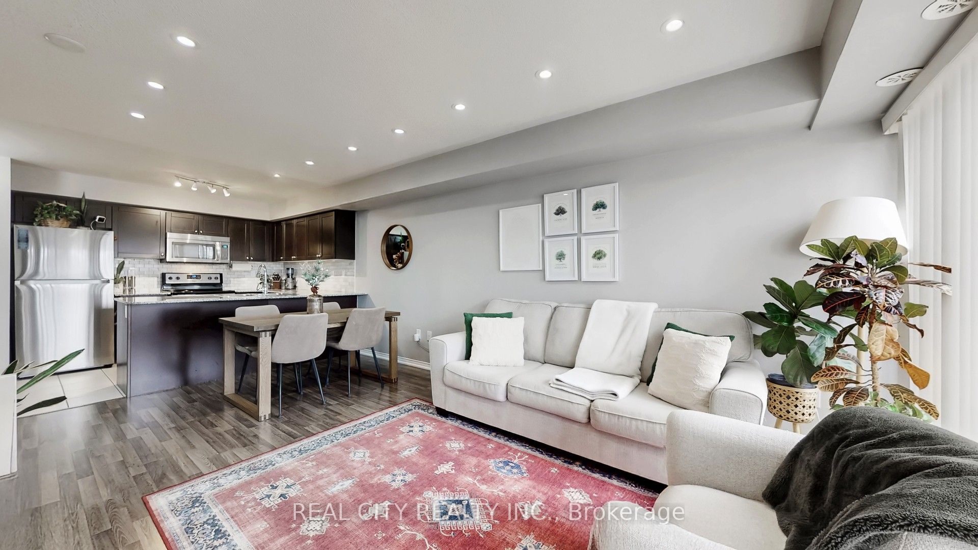 142 Widdicombe Hill Boulevard 511