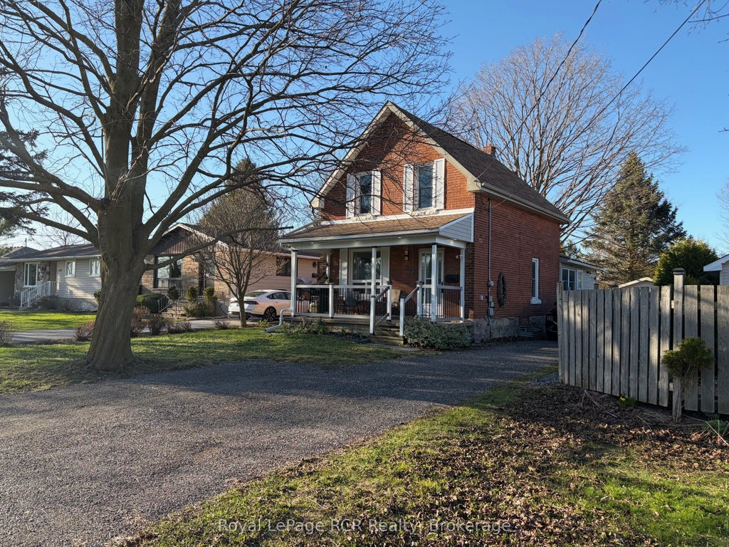 Photo of 512 18th Street E, Owen Sound, ON N4K 2A7 (MLS # X13588620)