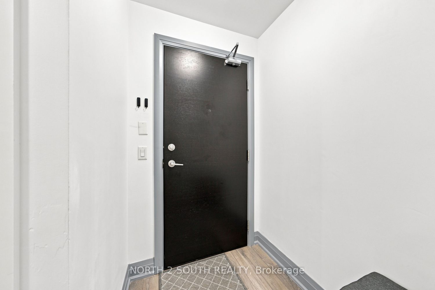 65 Yorkland Boulevard 804