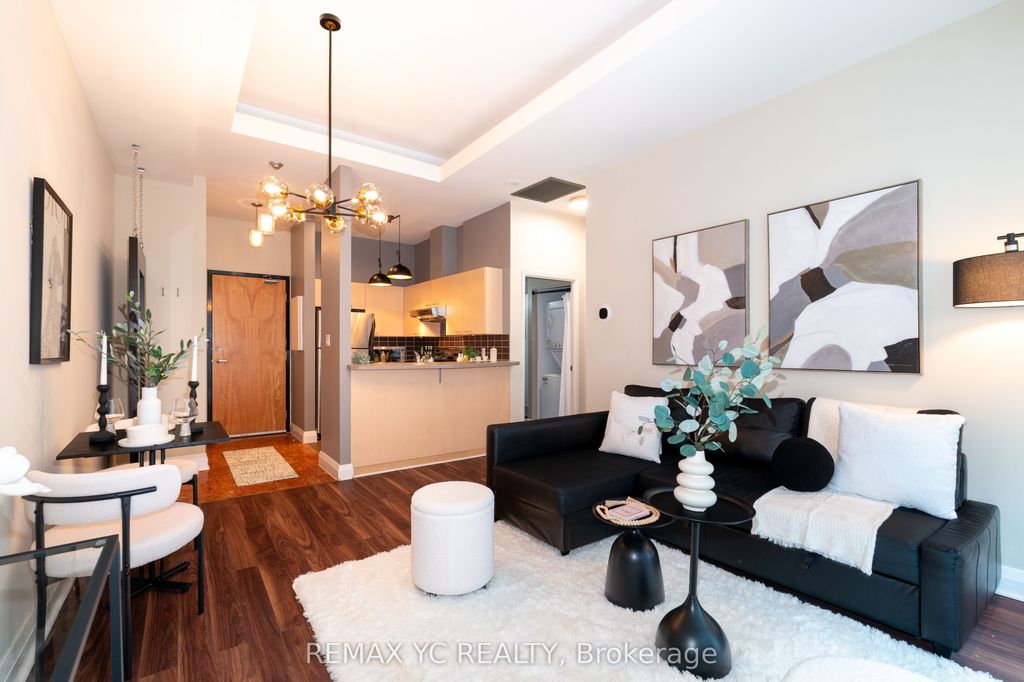 Photo of 8 Wellesley Street E #306, Toronto, ON M4Y 3B2 (MLS # C13047096)