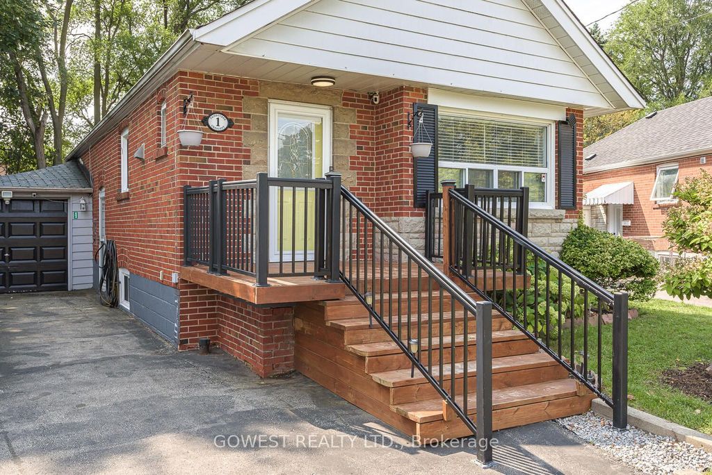 Photo of 1 Fairbourne Crescent, Toronto, ON M1L 3M6 (MLS # E12387700)