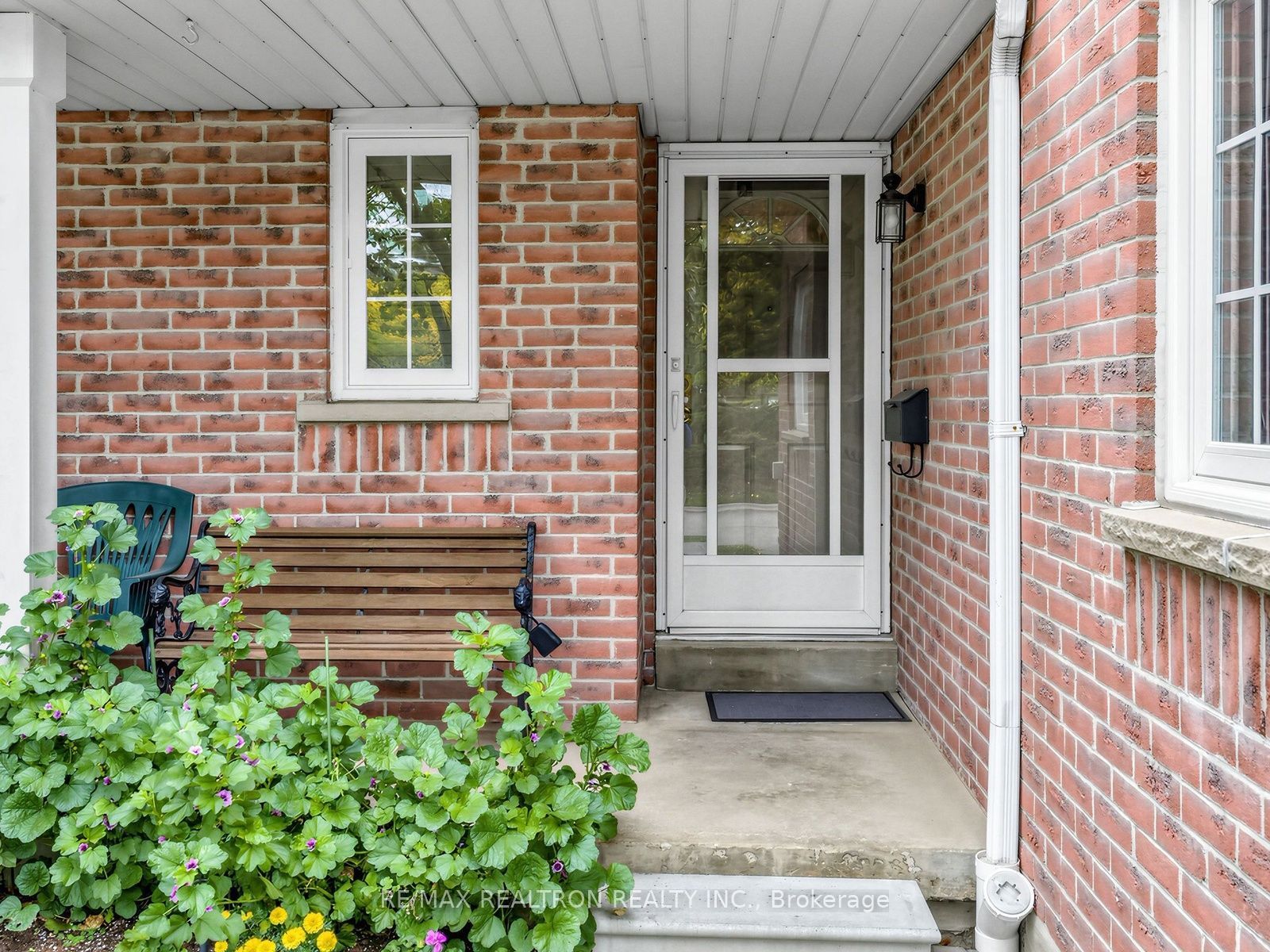 5305 Glen Erin Drive #2B