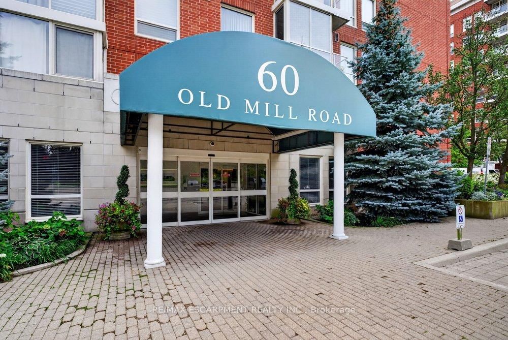 60 OLD MILL Road 702