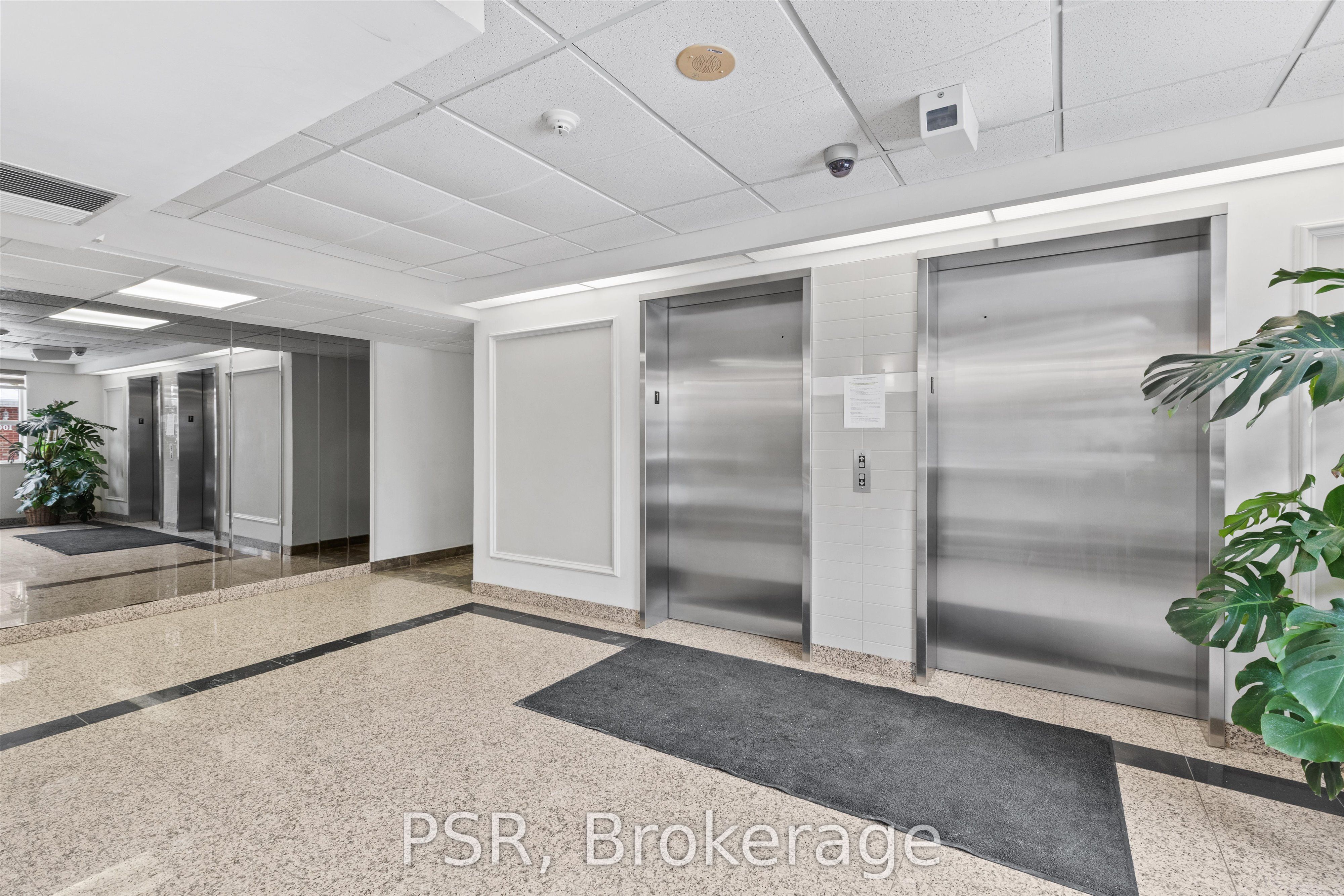 7378 Yonge Street 103