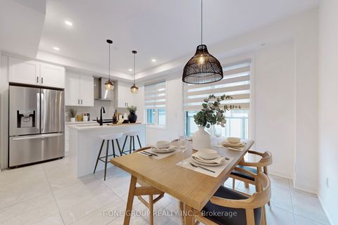 5 Eelam Lane Markham ON L6E 0W2