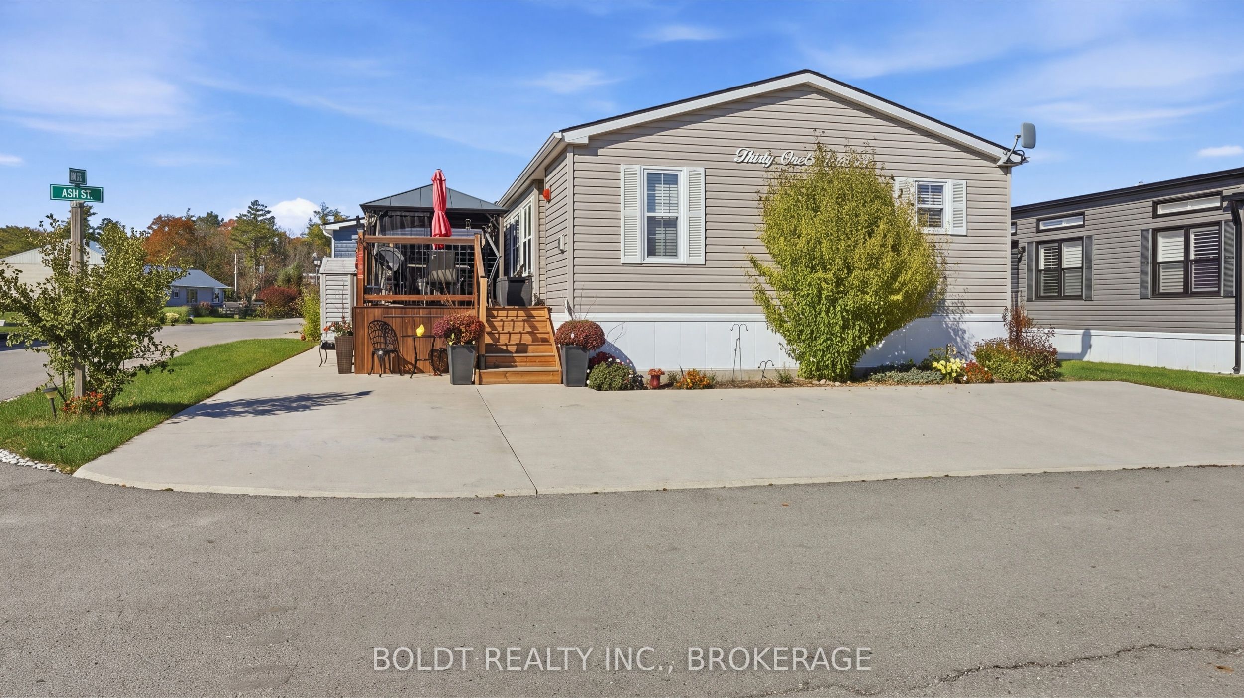 4449 Milburough Line Ash 31