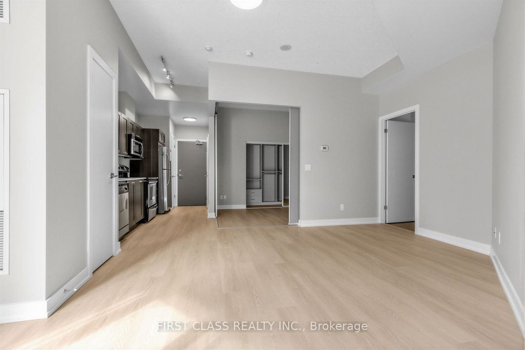 Photo of 169 Fort York Boulevard #216, Toronto, ON M5V 0C8 (MLS # C12898070)