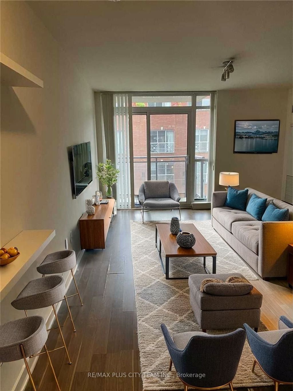 Photo of 78 Tecumseth Street #411, Toronto, ON M5V 0A9 (MLS # C12437230)