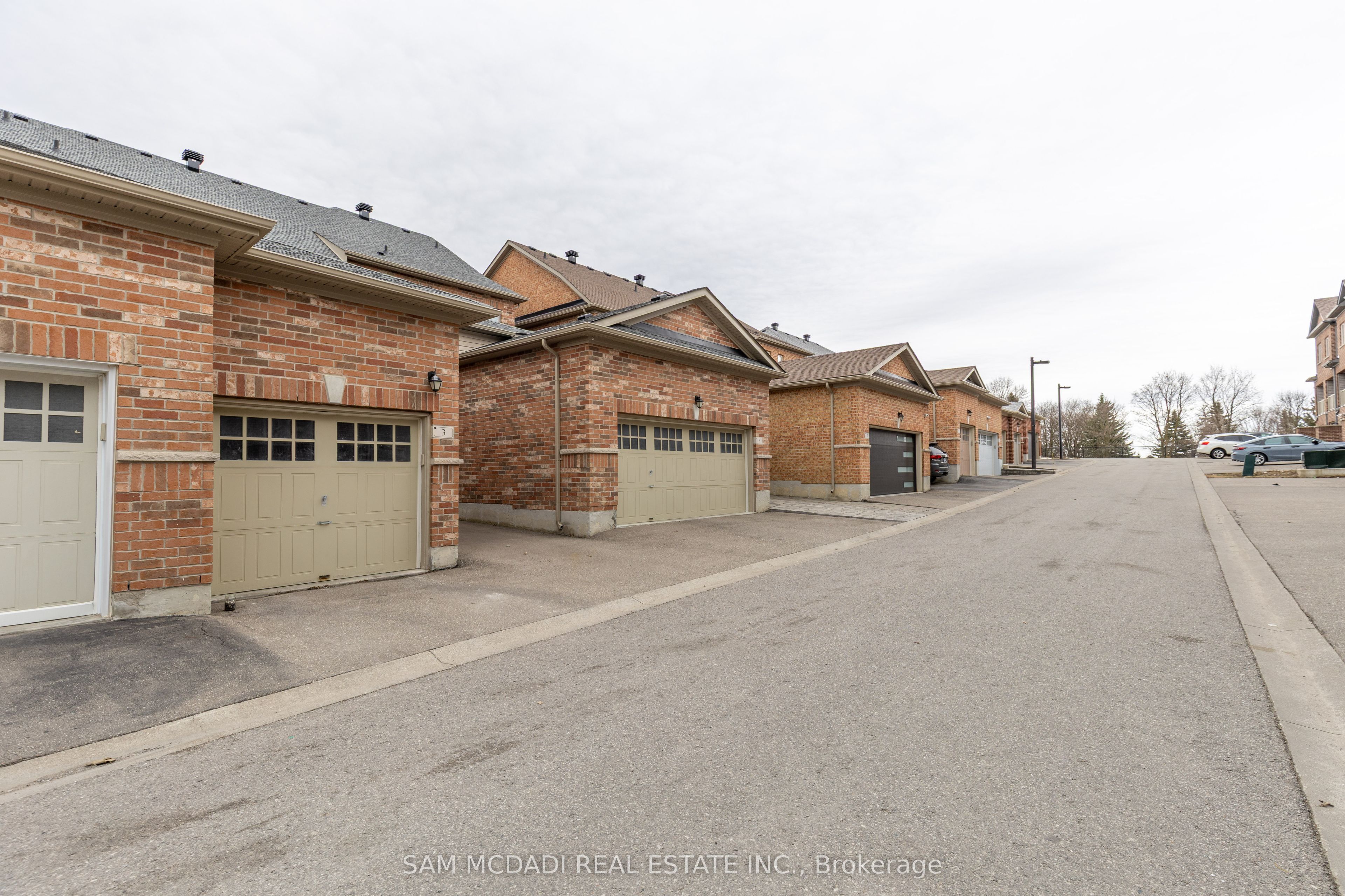 3 Henry Bauer Avenue