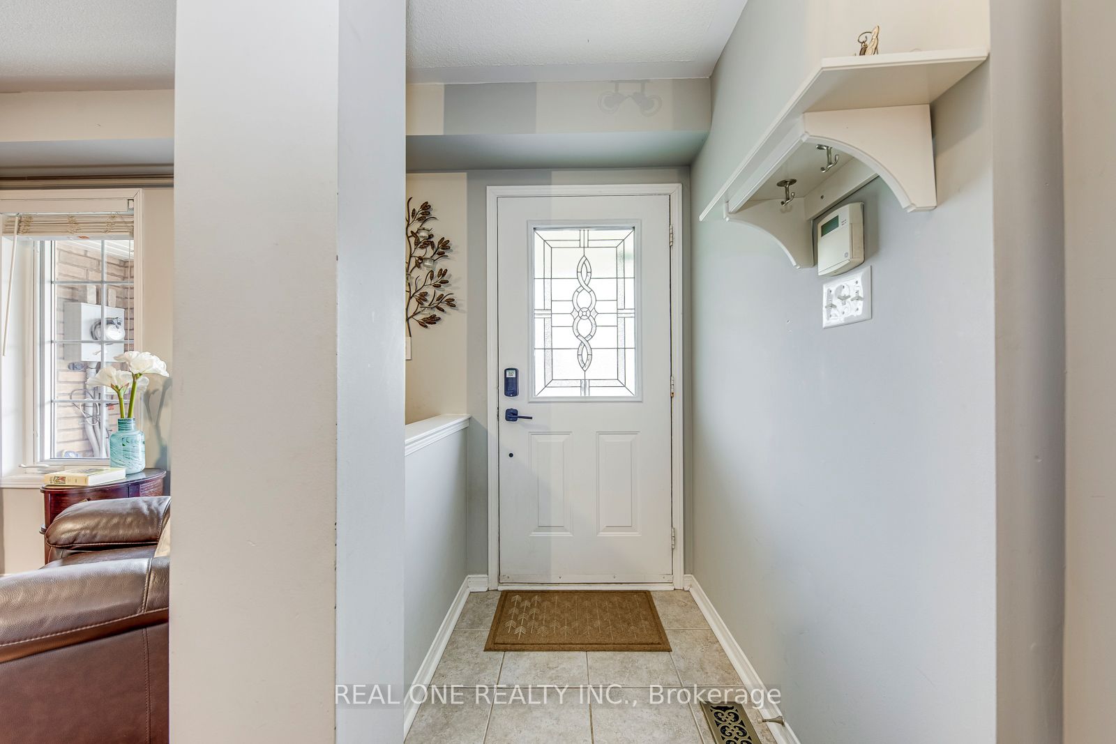 2297 Saddlecreek Crescent