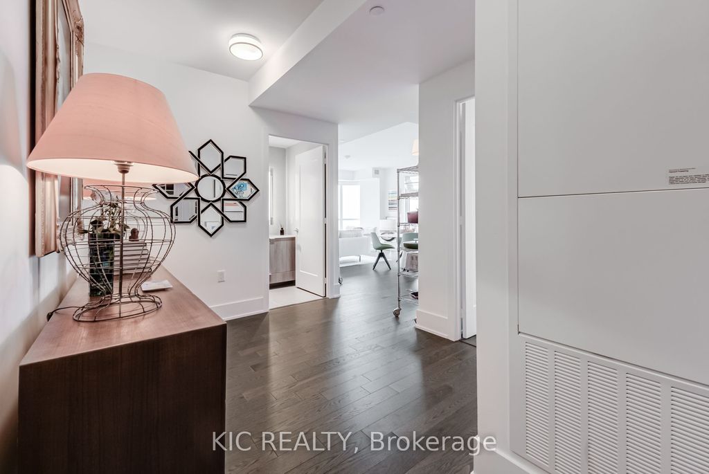 Photo of 585 Bloor Street E #3923, Toronto, ON M4W 0B3 (MLS # C12418101)