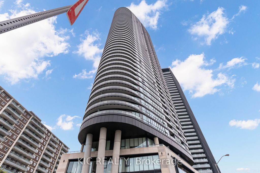Photo of 585 Bloor Street E #3923, Toronto, ON M4W 0B3 (MLS # C12418101)