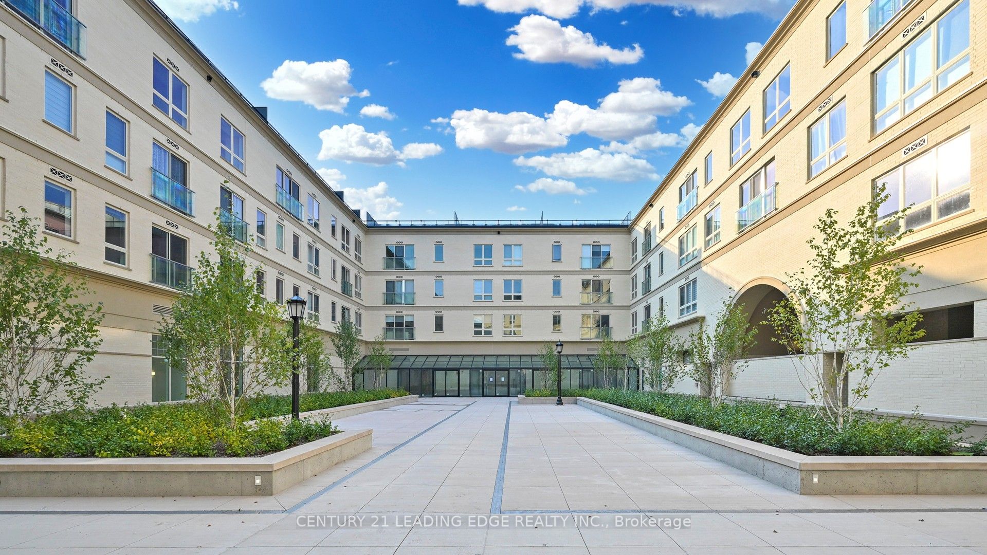 101 Cathedral High Street 224