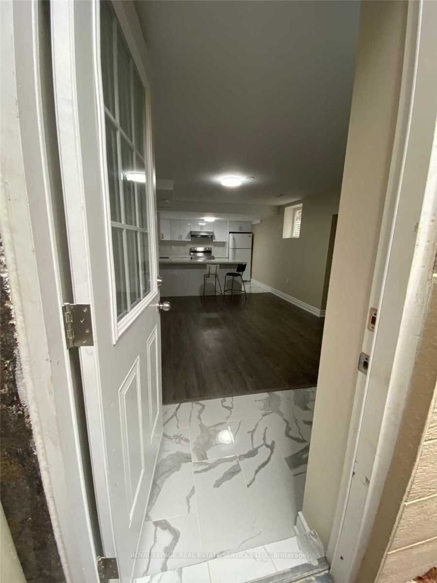 4127 Loyalist Drive