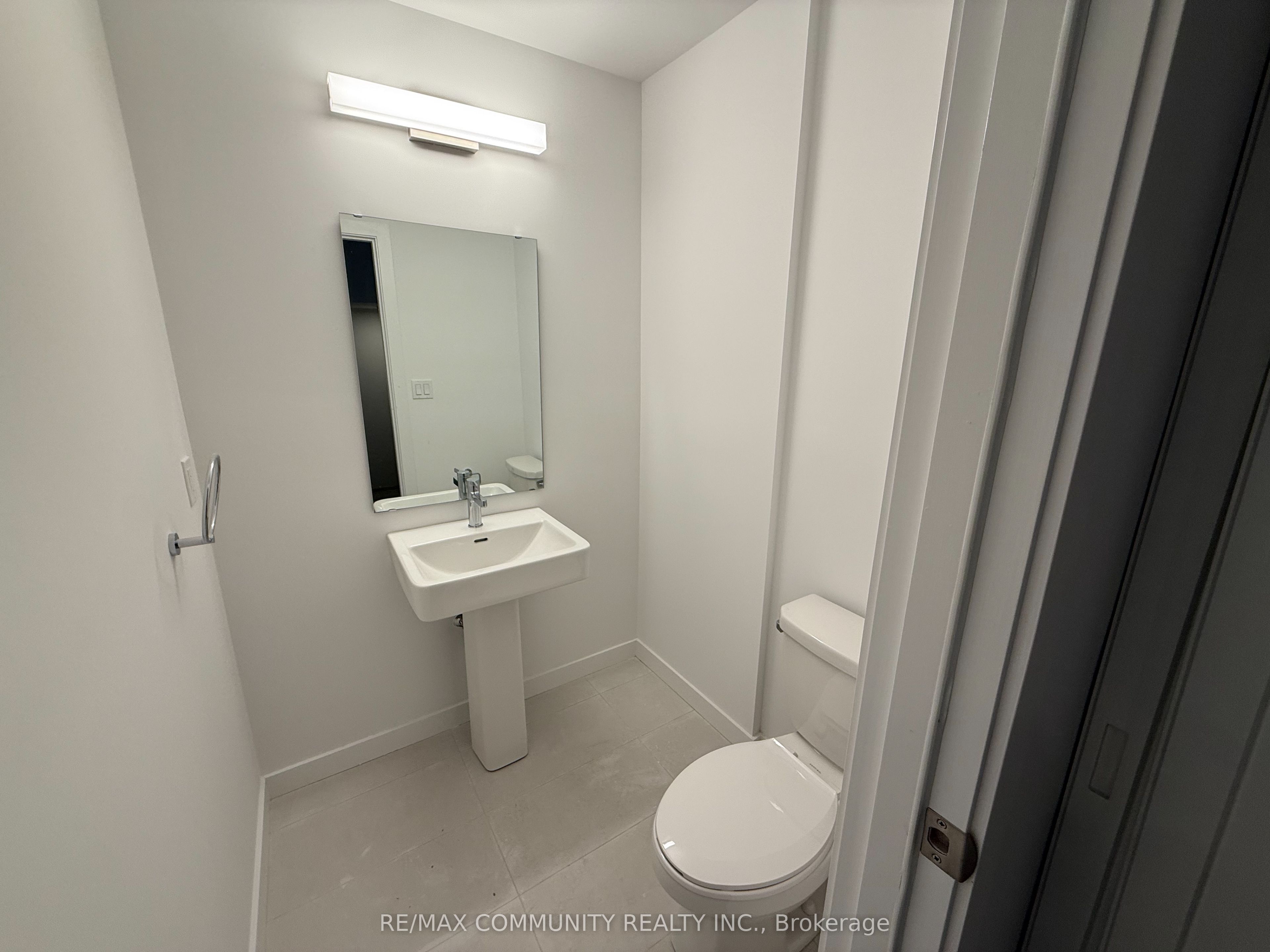 117 Marydale Avenue 7