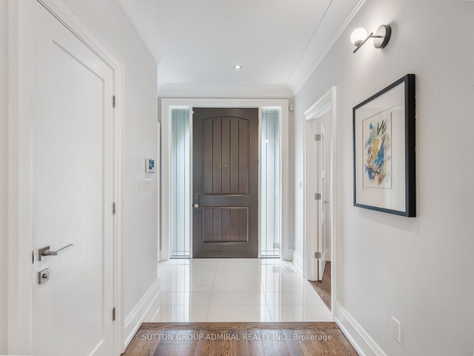 1 Dustan Crescent