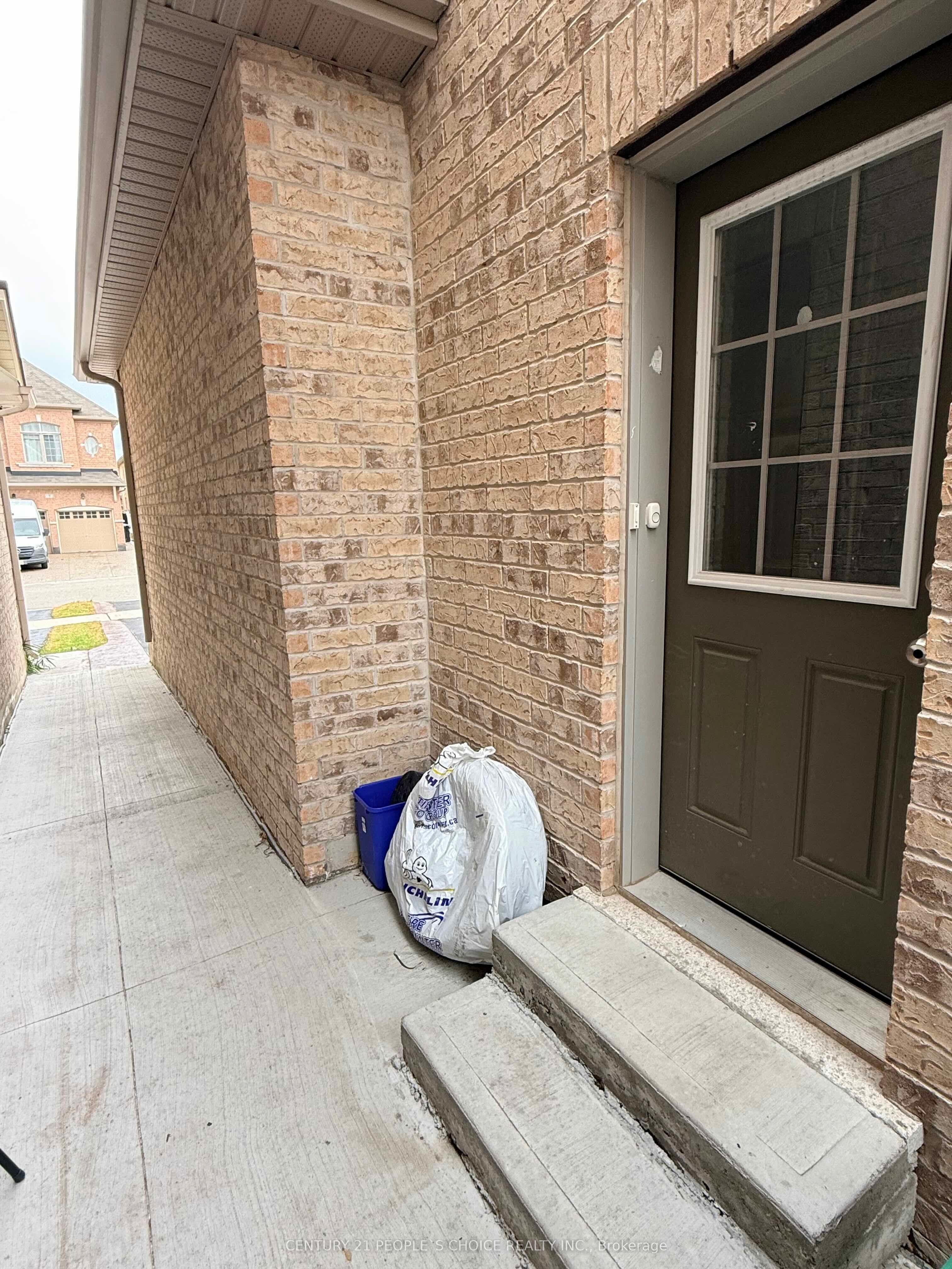 12 Bandera Drive bsmt