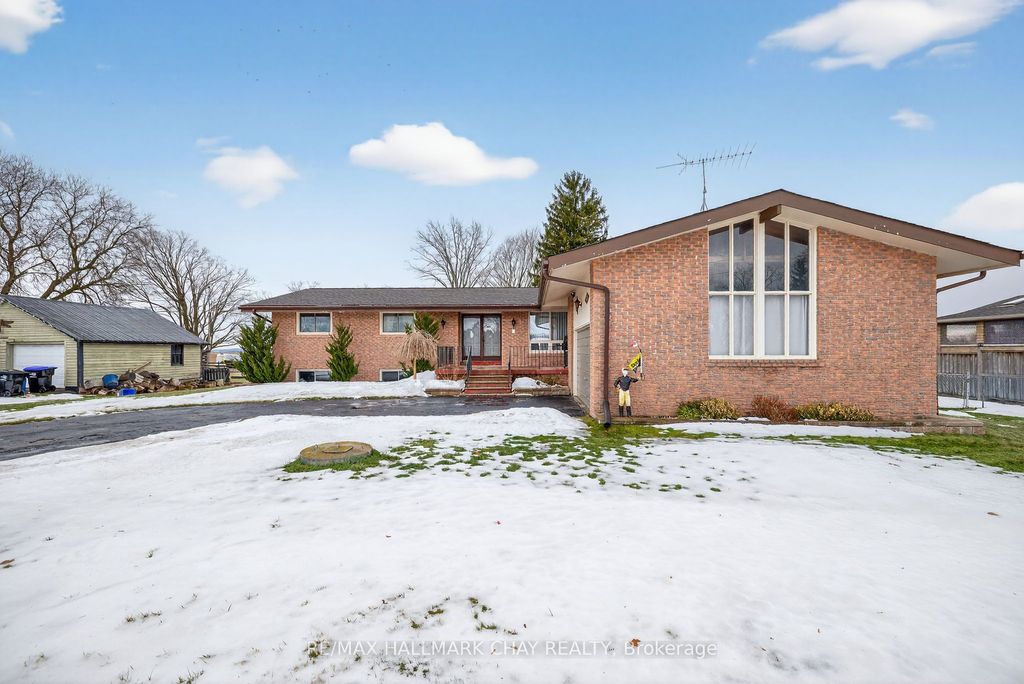Photo of 3735 9th Line, Bradford West Gwillimbury, ON L3Z 3S6 (MLS # N12893604)