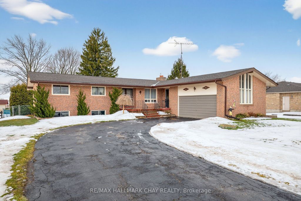 Photo of 3735 9th Line, Bradford West Gwillimbury, ON L3Z 3S6 (MLS # N12893604)