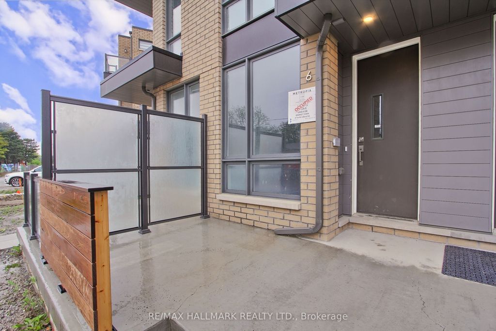 Photo of 6 Turtle Island Road, Toronto, ON M6A 2M5 (MLS # C12510284)