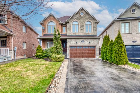 2218 Hatfield Drive Oakville ON L6M 4W4