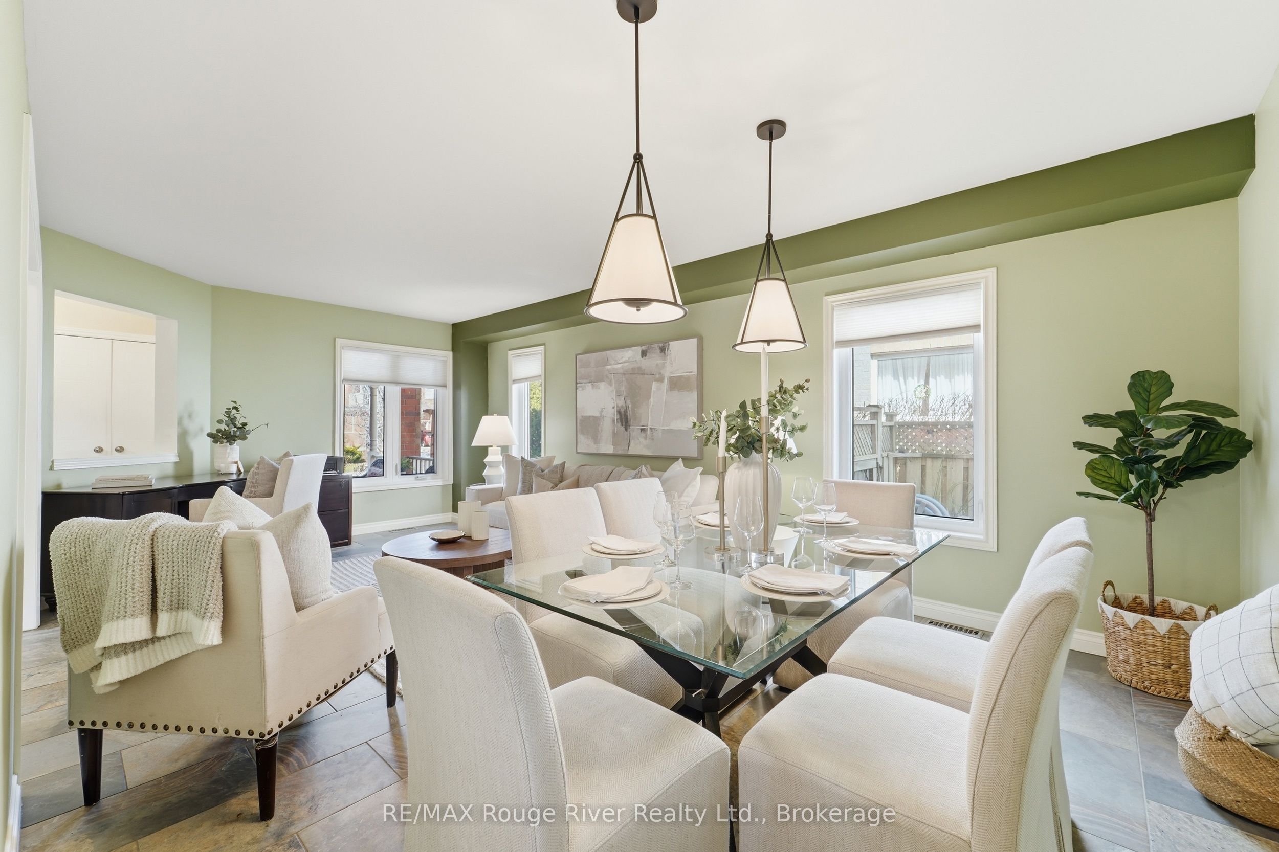 5 Iberville Road