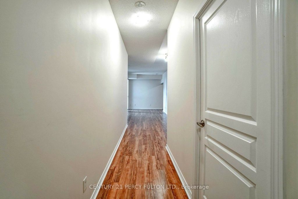 Photo of 352 Front Street W #2211, Toronto, ON M5V 0K3 (MLS # C12893542)