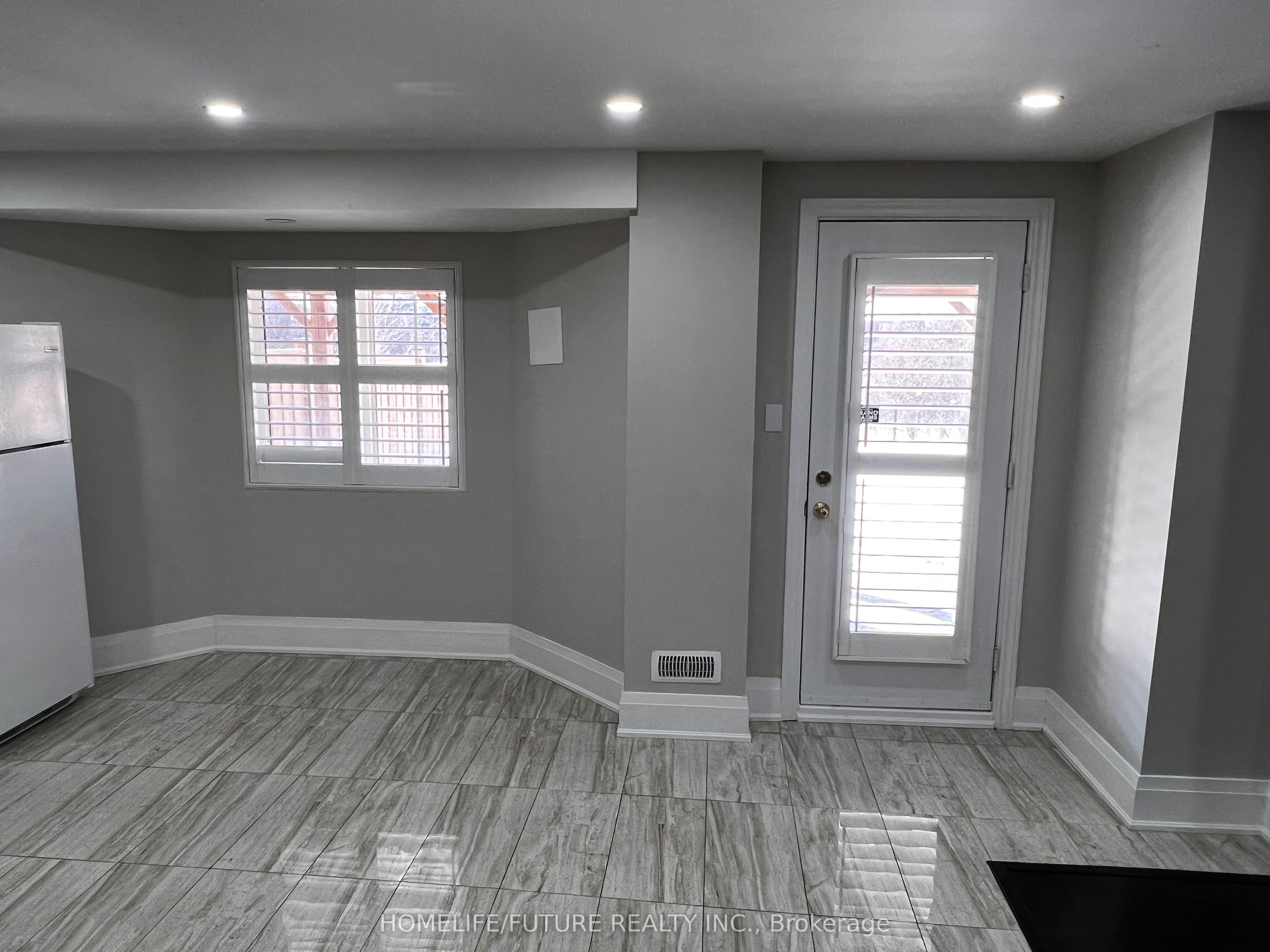 54 Angelgate Road
