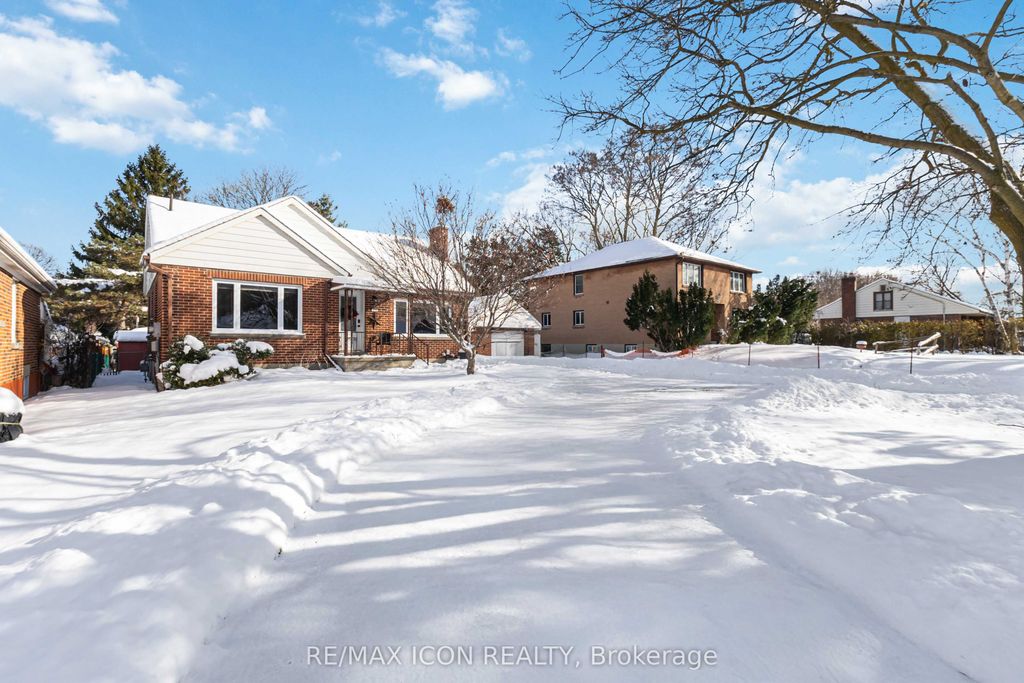 Photo of 178 Highbury Avenue Avenue N, London East, ON N5Z 2W7 (MLS # X12631594)