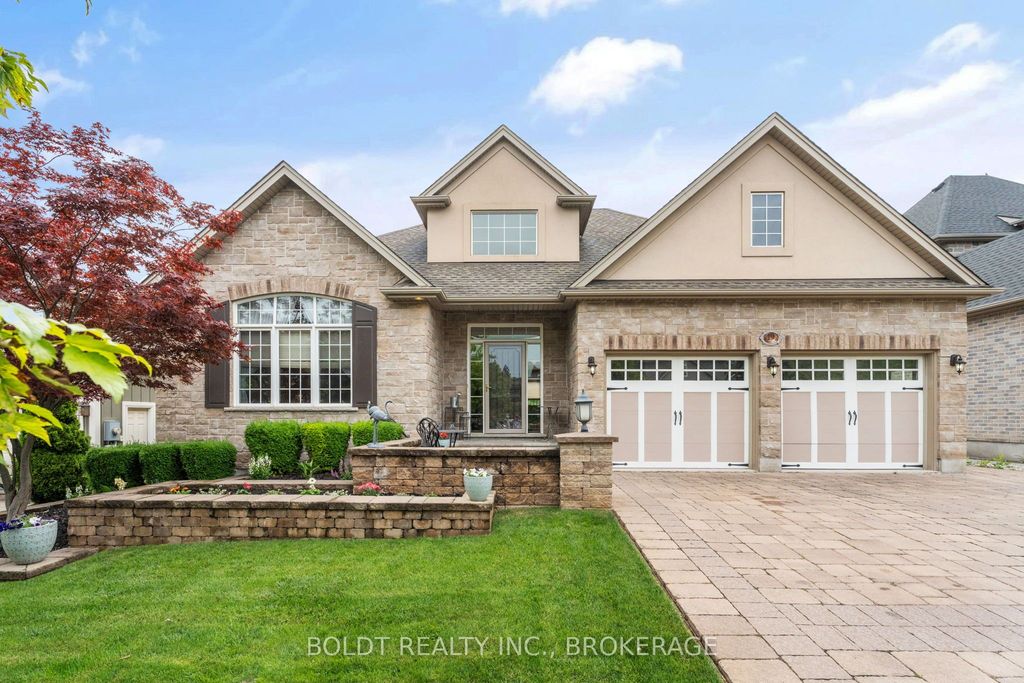 Photo of 19 Red Haven Drive, Niagara-on-the-Lake, ON L0S 1J0 (MLS # X12549076)