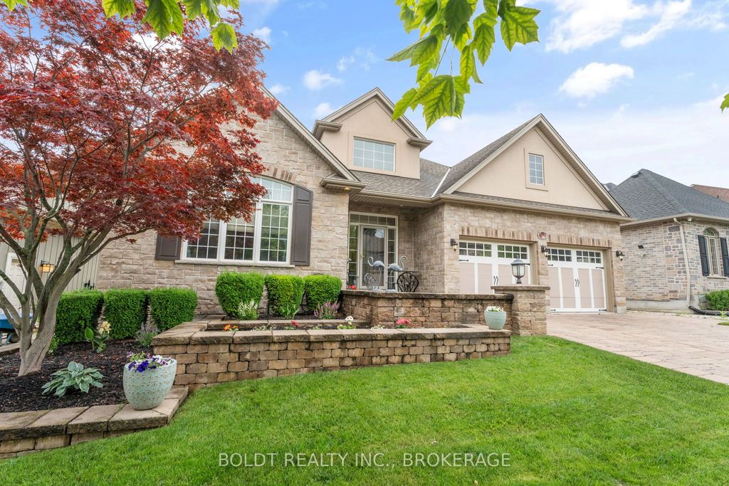 Photo of 19 Red Haven Drive, Niagara-on-the-Lake, ON L0S 1J0 (MLS # X12549076)