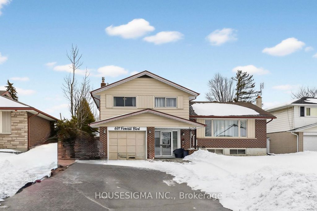 Photo of 691 Fernhill Boulevard, Oshawa, ON L1J 5K2 (MLS # E12827690)
